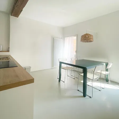 아파트 Casa Mondrian - Ambrogio Host *