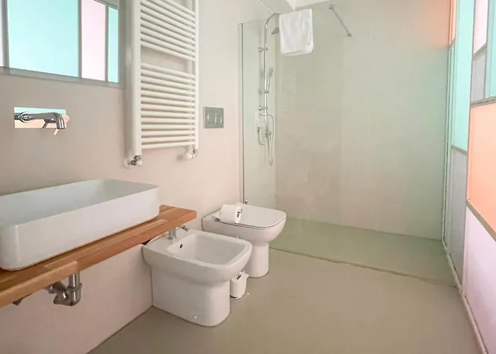 Casa Mondrian - Ambrogio Host